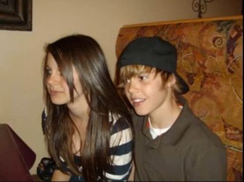 IOEVTOOMZUPXNIGHNKR[1] - Justin  Bieber