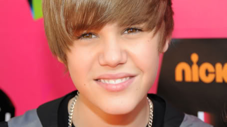 15567047_WFORGTRID[1] - Justin  Bieber