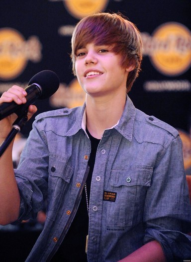15567167_HZILSKDRB[1] - Justin  Bieber