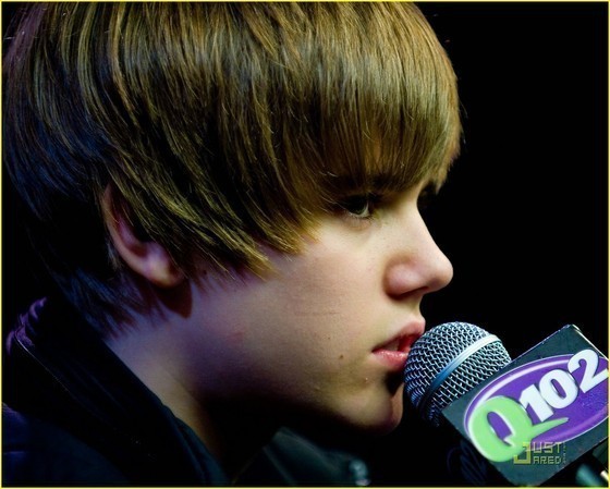 15797491_JDFTULPNK[2] - Justin  Bieber