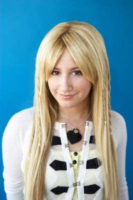 13083394_BONLCWUSQ[1] - Ashley Tisdale