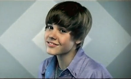 14788472_QEMPGASNA[1] - Justin Bieber in Videoclipul Baby