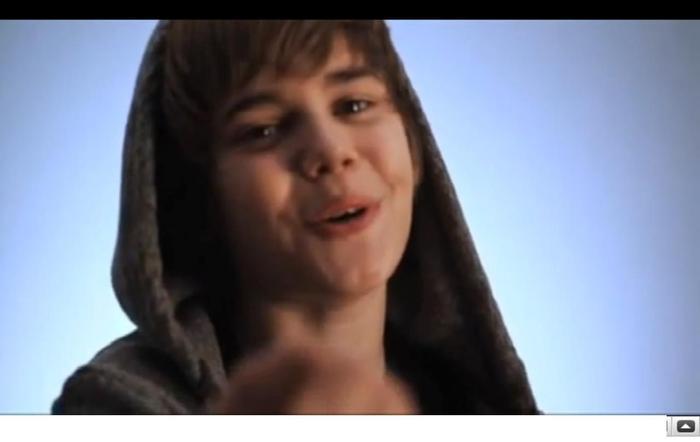 15987369_SYVJHDPUE[1] - Justin Bieber in Videoclipul One Time