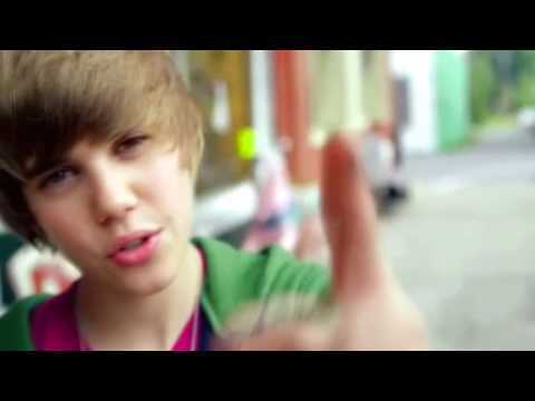 15988051_ACWRABQOD[1] - Justin Bieber in Videoclipul One Less Lonely Girl