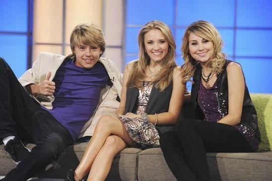 Cole_Sprouse_1263155180_2[1] - Zack si Cody