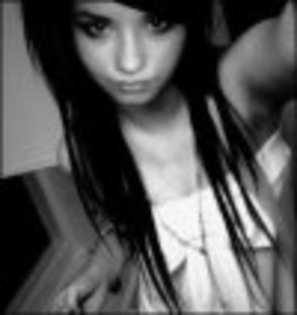 15659536_RZNEEOHAI[1]