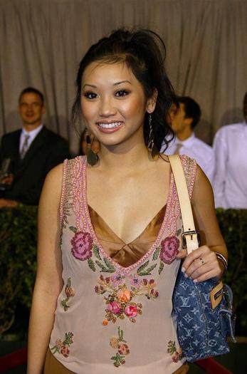 Brenda_Song_1235832292_3 - brenda song