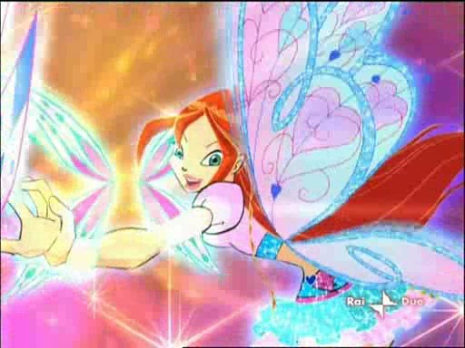 WC_Bloom_geting_Tracix_by_InvaderRueLovesZim - Winx