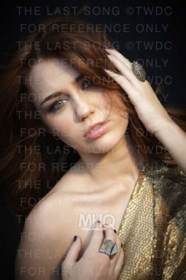 15827559_QXFSRYNRP[2] - Miley Cyrus Si Hannah Montana