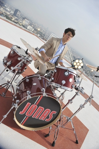 normal_JW_JONASLAep1-HQ_002 - Jonas LA