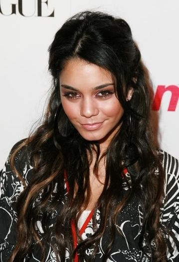 vanessa-hudgens[2] - Vanessa Hudgens