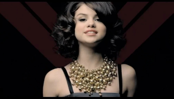 [www.fisierulmeu.ro] Selena Gomez & The Scene - Naturally (2009).AVI_000009426