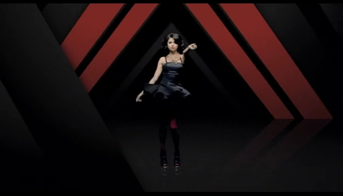 [www.fisierulmeu.ro] Selena Gomez & The Scene - Naturally (2009).AVI_000040749