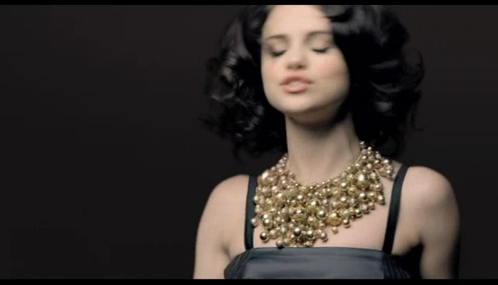 [www.fisierulmeu.ro] Selena Gomez & The Scene - Naturally (2009).AVI_000041916
