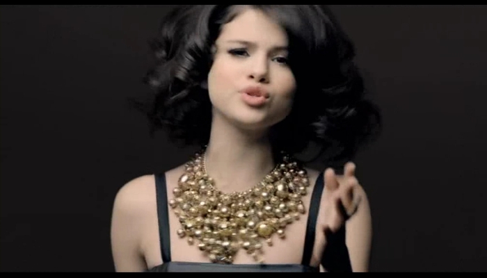 [www.fisierulmeu.ro] Selena Gomez & The Scene - Naturally (2009).AVI_000047589