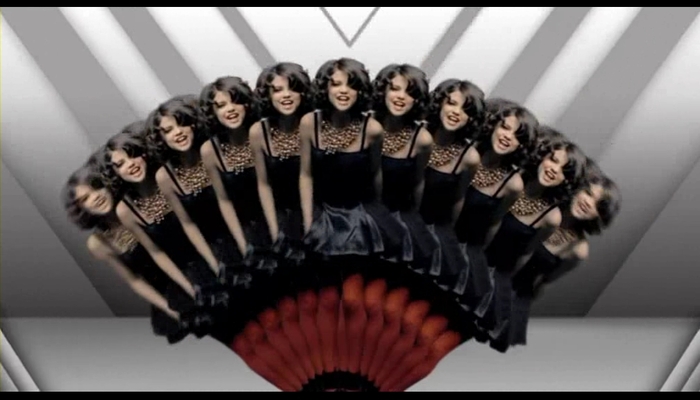 [www.fisierulmeu.ro] Selena Gomez & The Scene - Naturally (2009).AVI_000063938