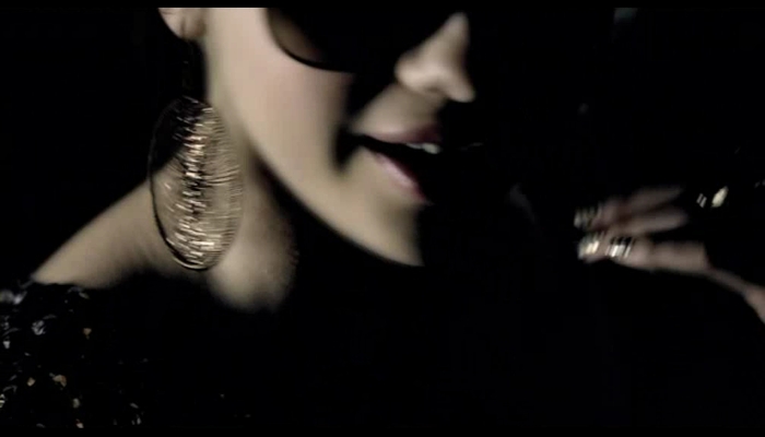 [www.fisierulmeu.ro] Selena Gomez & The Scene - Naturally (2009).AVI_000089297