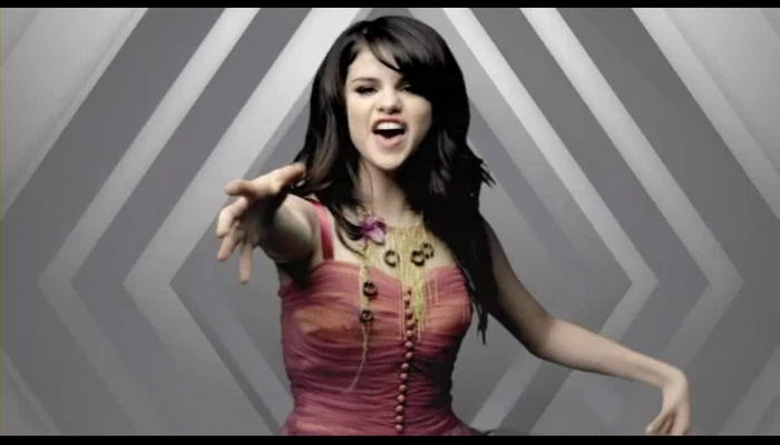 [www.fisierulmeu.ro] Selena Gomez & The Scene - Naturally (2009).AVI_000097514 - Capturi_Selena Gomez-Naturally