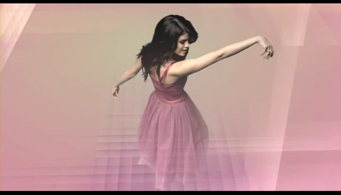 [www.fisierulmeu.ro] Selena Gomez & The Scene - Naturally (2009).AVI_000119953 - Capturi_Selena Gomez-Naturally
