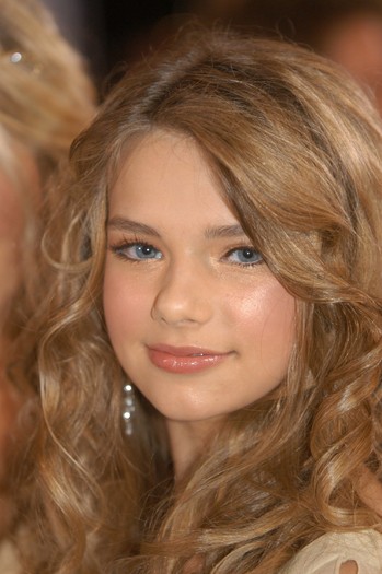 indiana-evans-84032 - Pentru kissyou