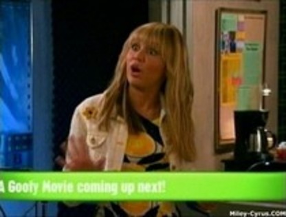 13488287_AQUYCPYWB - 00000 episod din hannah montana