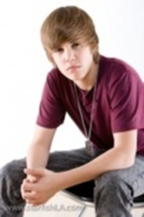 11163905_CYWVCMNXJ - Copy - justin bieber