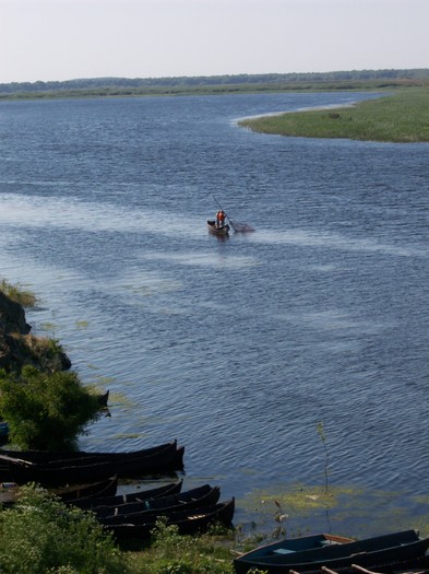 pescari - somova delta dunarii foto