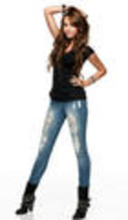 MILEY-hannah-montana-12944967-70-120 MILEY-hannah-montana-12944967-70-120
