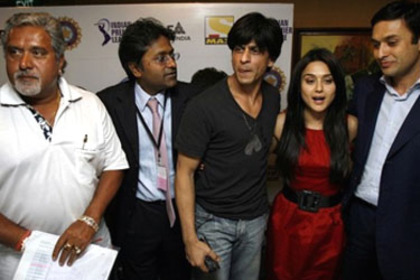 6636-indian-industrialists-vijay-mallya-l-ness-wadia-r-ipl-official-lalit-modi-2nd-l-and-bollywoo