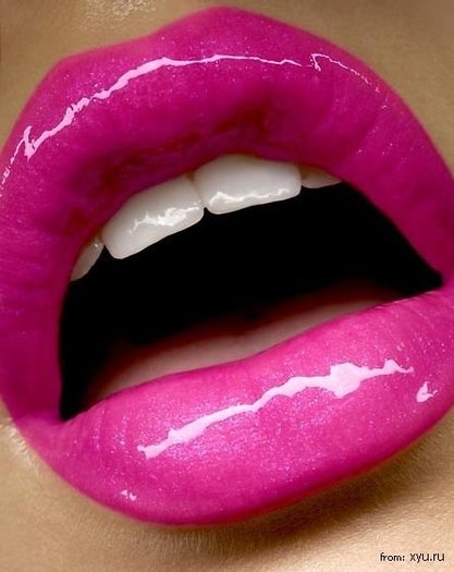 1222511124_1[1] - Pink Lips