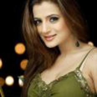 Amisha_Patel_1239876393_2