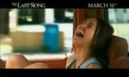 14963560_RNQEANYBV - 0 The Last Song