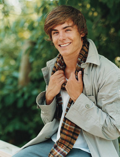 zac-efron-scarf