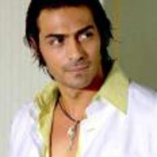 Arjun_Rampal_1253737470_1 - Arjun Rampal