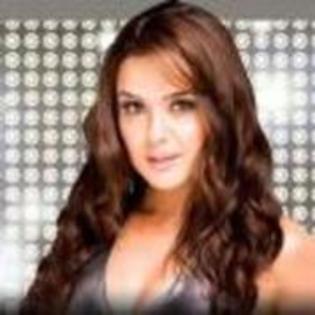 Preity Zinta - Alegeti o poza 4