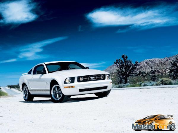 Ford-Mustang-20f35f0a7432d6347ececd94fba75eea_main - Ford
