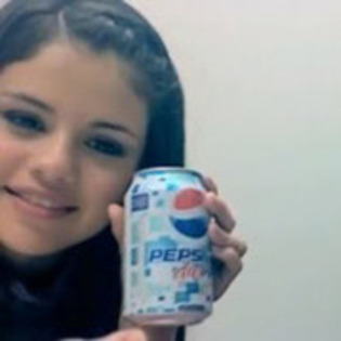 LMIEOKOXAXQSTUDBPBJ - 0 a selena cool