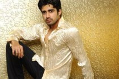 13422995_HATXIUUTS - choti bahu-avinash sachdev