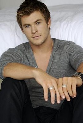 Liam Hemsworth - Lialey