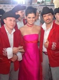 11399846_HFJCSVDAU - alison luz
