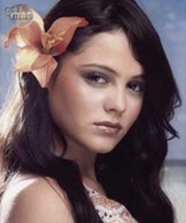 11398564_VXTRZWLYM - alison luz