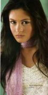 11398736_QJCEYSIKY - alison luz