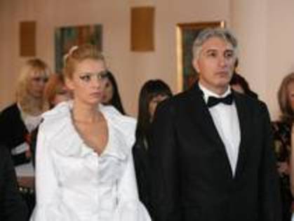 NKARACNULRUUQSPLAUK - diana dumitriescu