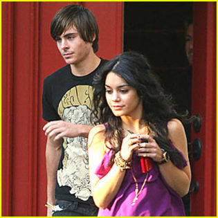 zanessa-weekend-romp