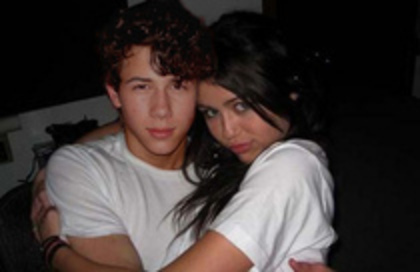 ORGQRTANFPRMQOFYAKE - club miley-miley si nick