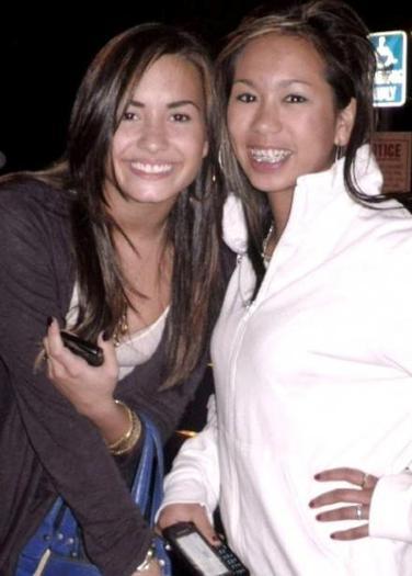 16492371_ZLQZLDTAD - Demi Lovato-rare