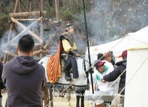 12340053_QUQRDRAIK - bs---deokman---sb