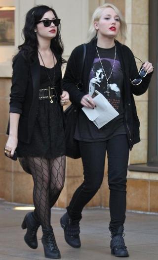 demi-lovato-hollywood%20(144)