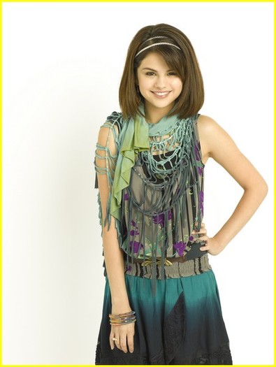 selena-gomez - Magicieni din Waverly Place