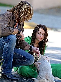 miley_cyrus_240x320